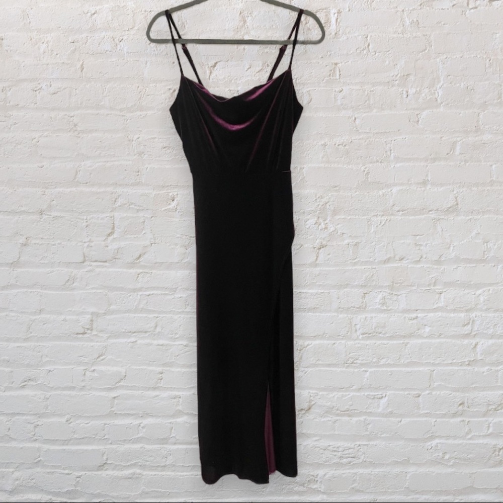 Xtraordinary deep plum purple velvet dress, like new